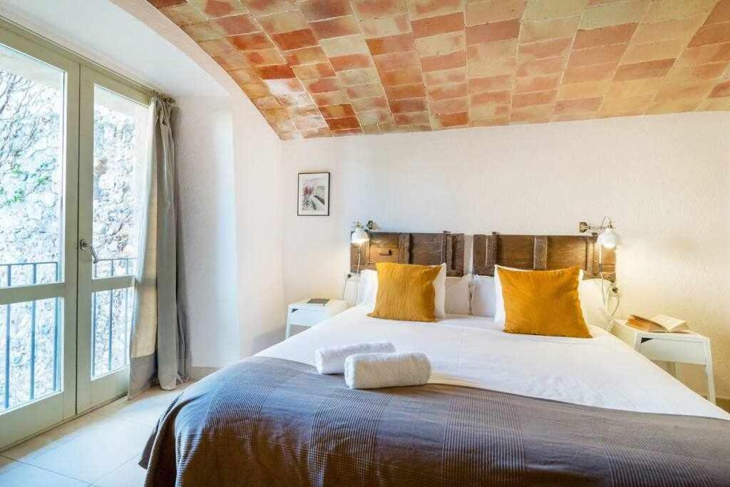 Banos Arabes Con Jardin Daire *